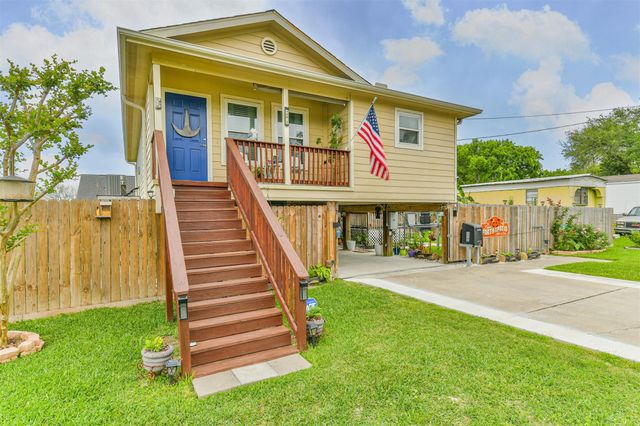 448 7th Street, Dickinson, TX 77539