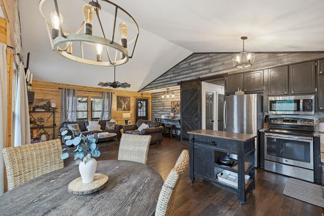 130 Clark Drive, Ellijay, GA 30540