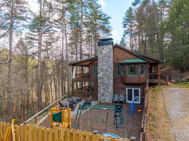 130 Clark Drive, Ellijay, GA 30540
