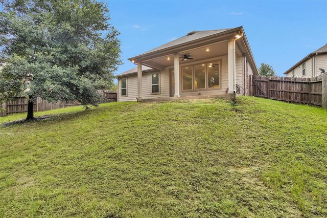 1960 Elkington Circle, Conroe, TX 77304