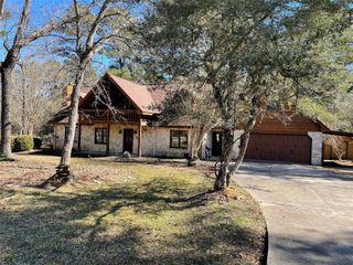 2111 Diane Street, Pinehurst, TX 77362