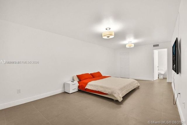 18041 Biscayne Blvd 801, Aventura, FL 33160