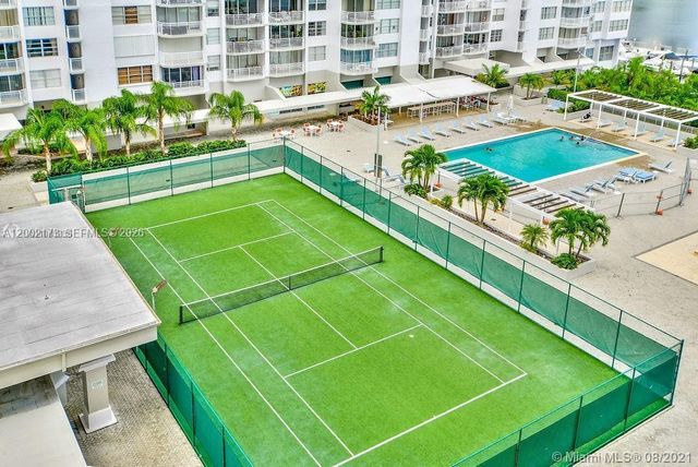 18041 Biscayne Blvd 801, Aventura, FL 33160