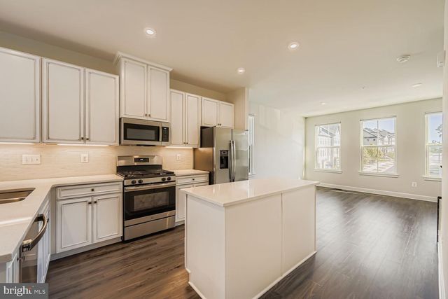 640 CHALCEDONY LN, Glen Burnie, MD 21060