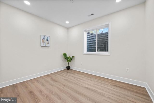 8620 ELLEN CT, Parkville, MD 21234