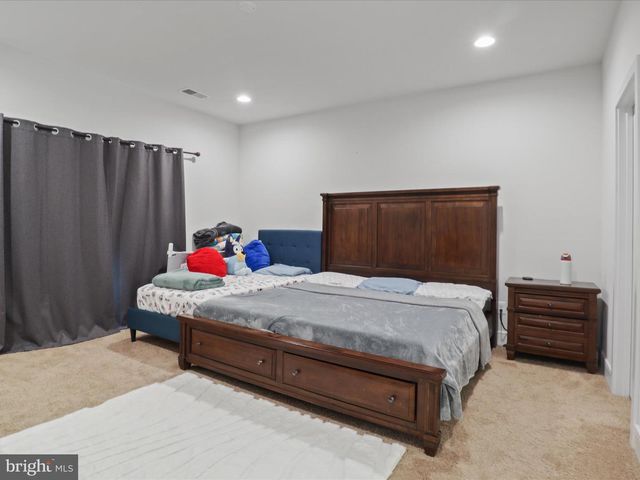 25441 HARTLAND ORCHARD TER, Chantilly, VA 20152