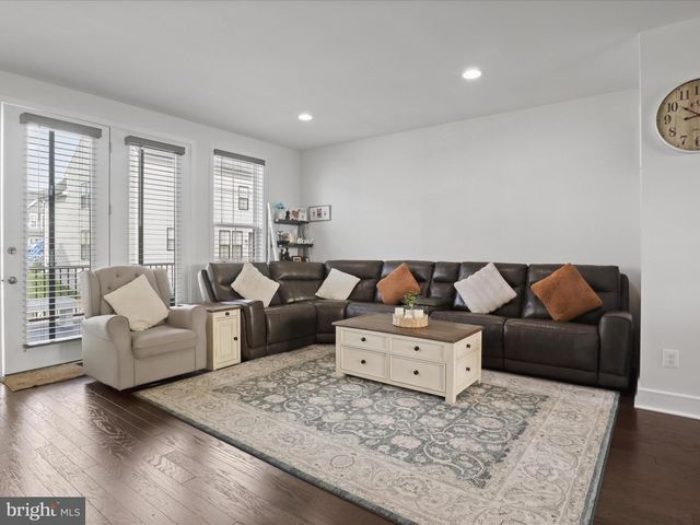 25441 HARTLAND ORCHARD TER, Chantilly, VA 20152