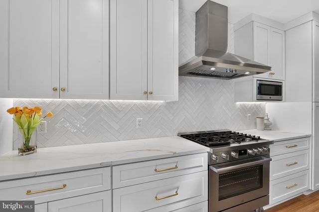 513 F ST NE, Washington, DC 20002