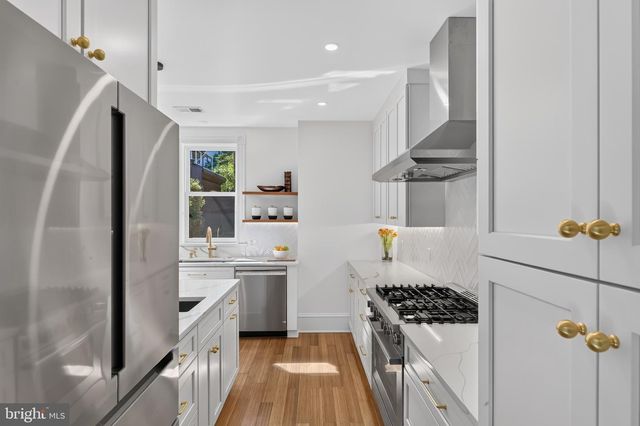 513 F ST NE, Washington, DC 20002