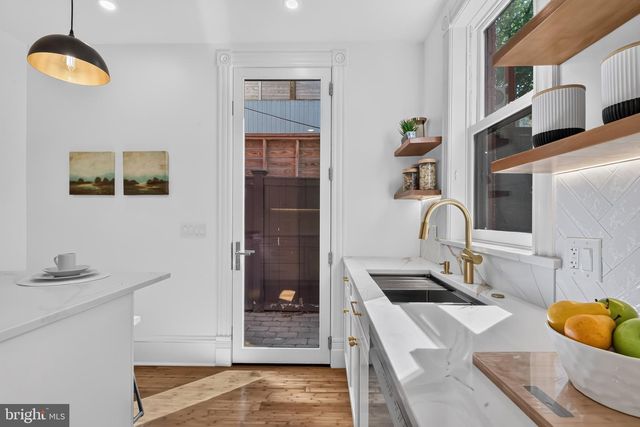 513 F ST NE, Washington, DC 20002
