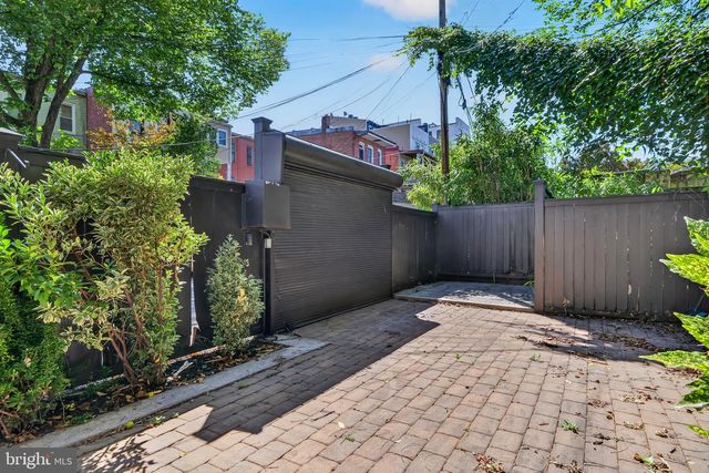 513 F ST NE, Washington, DC 20002