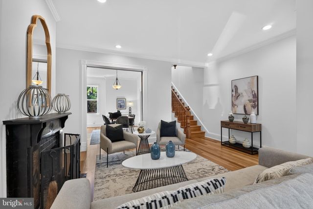 513 F ST NE, Washington, DC 20002