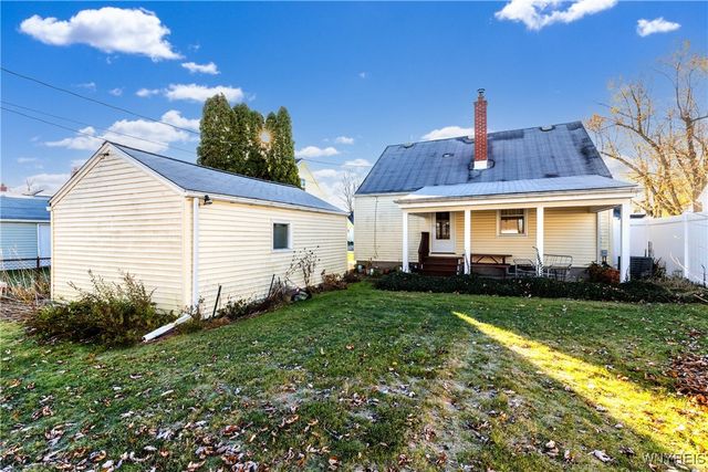 119 Treadwell Road, Tonawanda, NY 14150