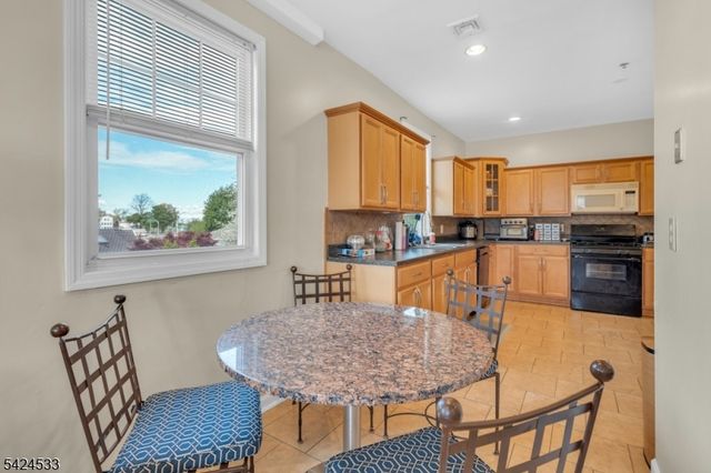 60 Hawthorne Ave, East Orange City, NJ 07018