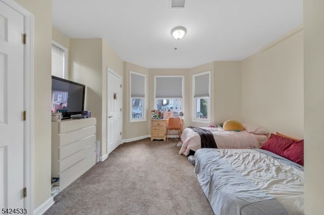 60 Hawthorne Ave, East Orange City, NJ 07018