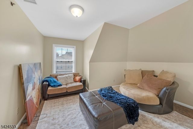 60 Hawthorne Ave, East Orange City, NJ 07018