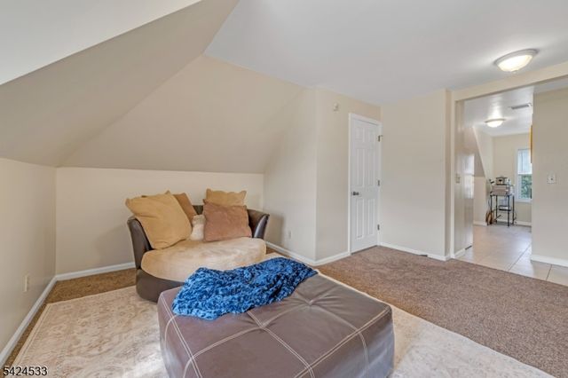 60 Hawthorne Ave, East Orange City, NJ 07018