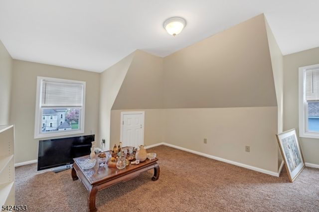 60 Hawthorne Ave, East Orange City, NJ 07018