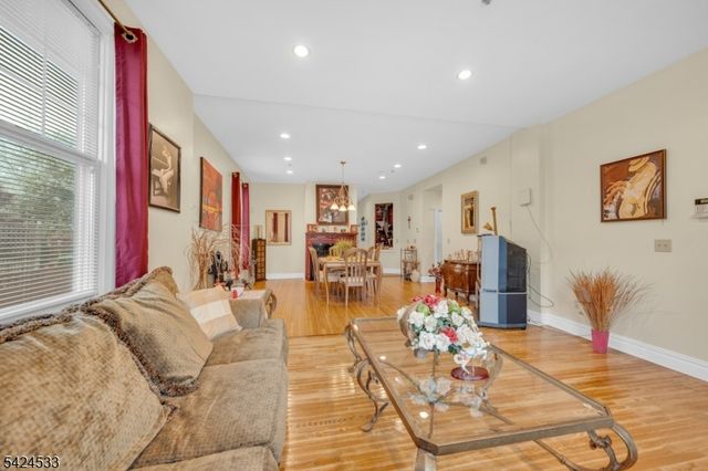 60 Hawthorne Ave, East Orange City, NJ 07018