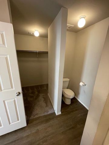 1909 E Moore Avenue, Stillwater, OK 74075