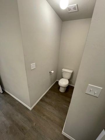 1909 E Moore Avenue, Stillwater, OK 74075