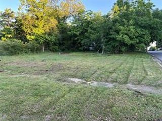 830 W Shepherd Street W, Denison, TX 75020
