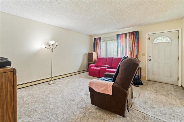 2808 TURNER STREET, Fairbanks, AK 99701