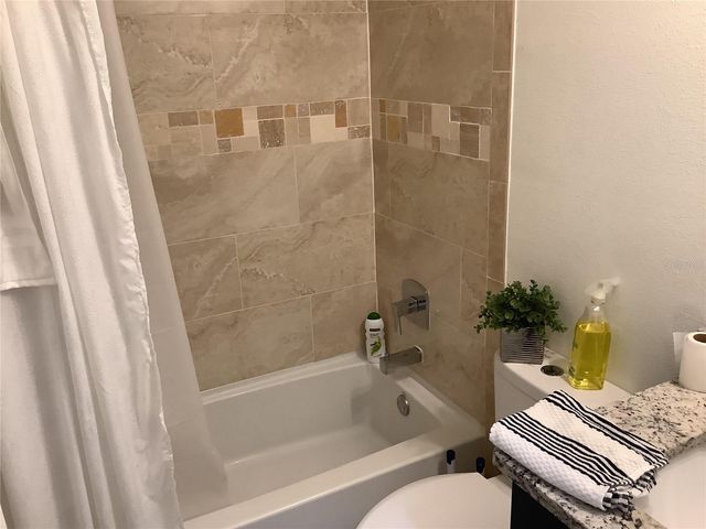 1150 N DEAN ROAD, Orlando, FL 32825