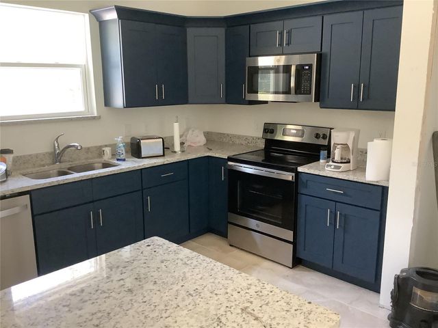 1150 N DEAN ROAD, Orlando, FL 32825