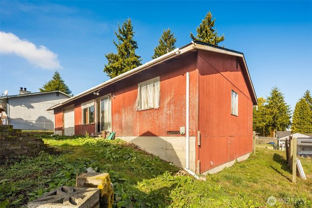 1956 E 65th Street, Tacoma, WA 98404