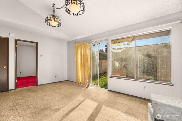 1956 E 65th Street, Tacoma, WA 98404