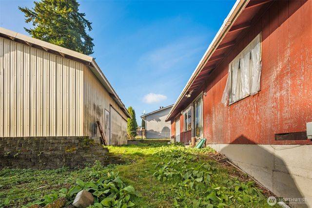 1956 E 65th Street, Tacoma, WA 98404