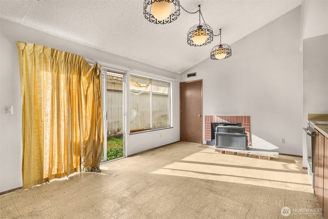 1956 E 65th Street, Tacoma, WA 98404