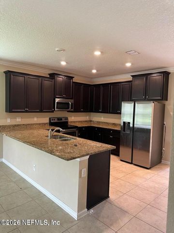 1440 ASPENWOOD Drive, Jacksonville, FL 32211