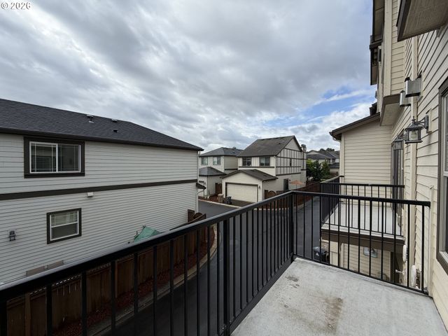 28428 Sw VILLEBOIS Dr N, Wilsonville, OR 97070