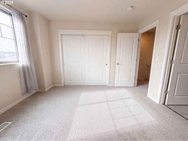 28428 Sw VILLEBOIS Dr N, Wilsonville, OR 97070