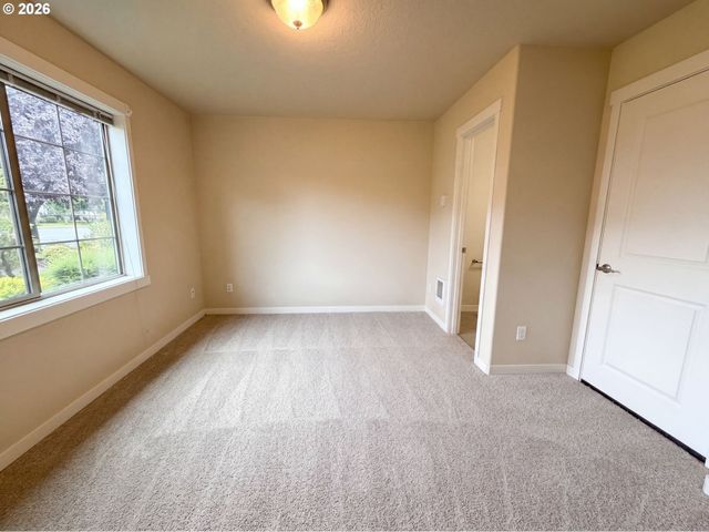 28428 Sw VILLEBOIS Dr N, Wilsonville, OR 97070
