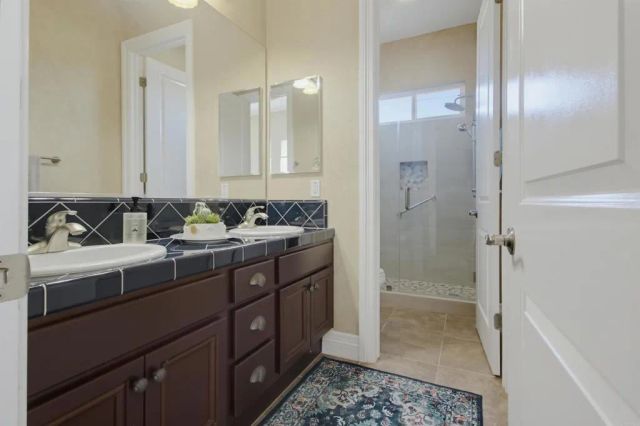 1645 Loch Ness Drive, Fallbrook, CA 92028