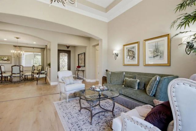 1645 Loch Ness Drive, Fallbrook, CA 92028