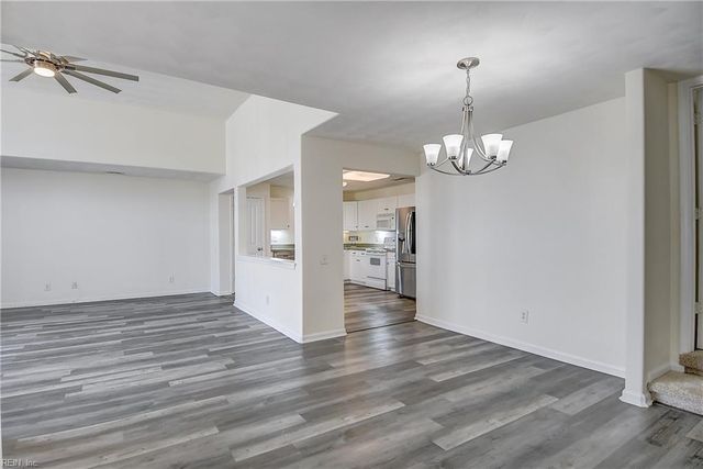 856 Point Way CT, Virginia Beach, VA 23462