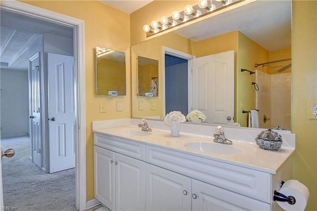 856 Point Way CT, Virginia Beach, VA 23462