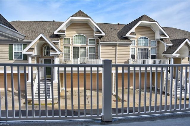 856 Point Way CT, Virginia Beach, VA 23462