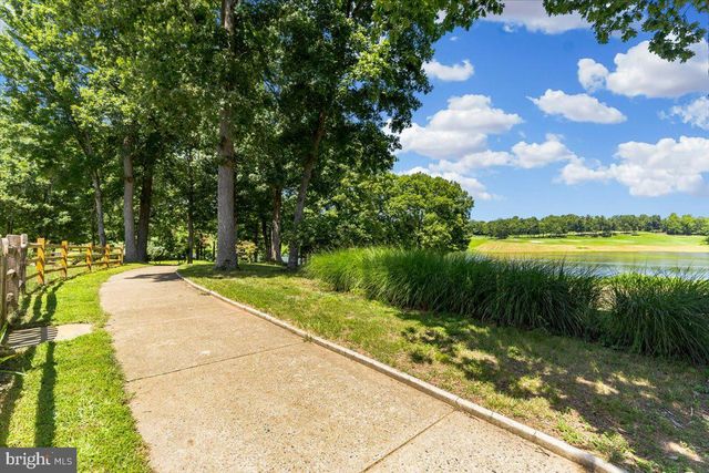 8192 TILLINGHAST LN, Gainesville, VA 20155