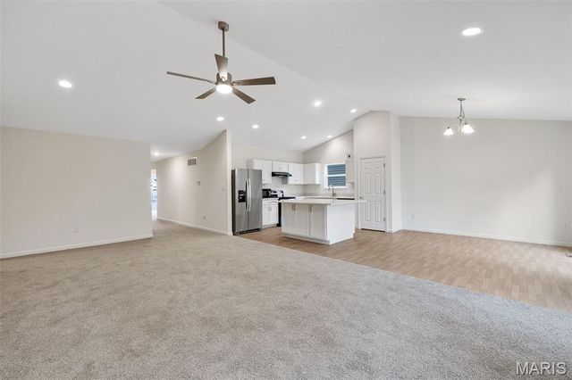 5653 Sun Bear Drive, House Springs, MO 63051