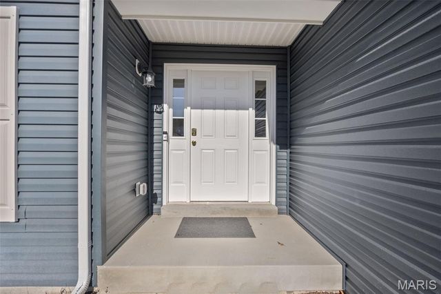 5653 Sun Bear Drive, House Springs, MO 63051