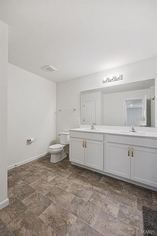 5653 Sun Bear Drive, House Springs, MO 63051