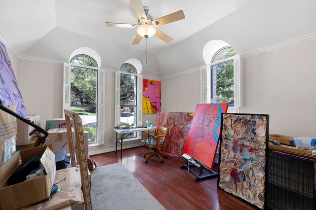 2 Nobhill Drive, Greenville, TX 75402