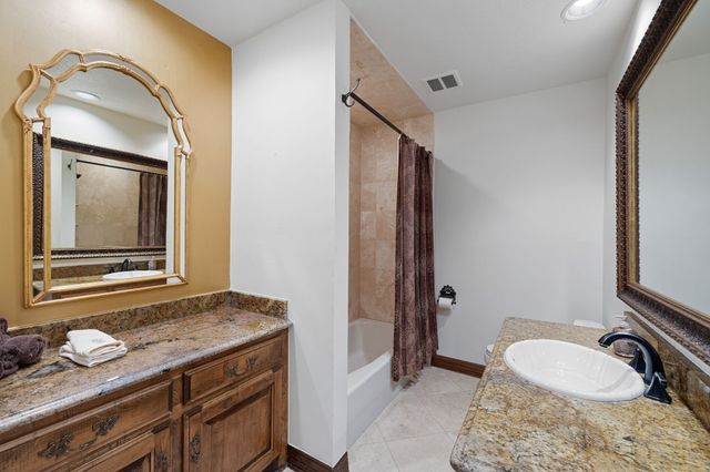 2 Nobhill Drive, Greenville, TX 75402