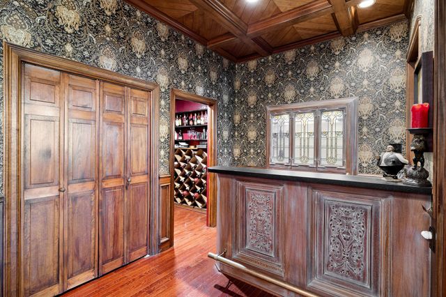 2 Nobhill Drive, Greenville, TX 75402