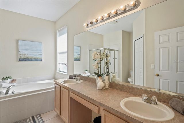 3042 GIANNA WAY, Land O Lakes, FL 34638